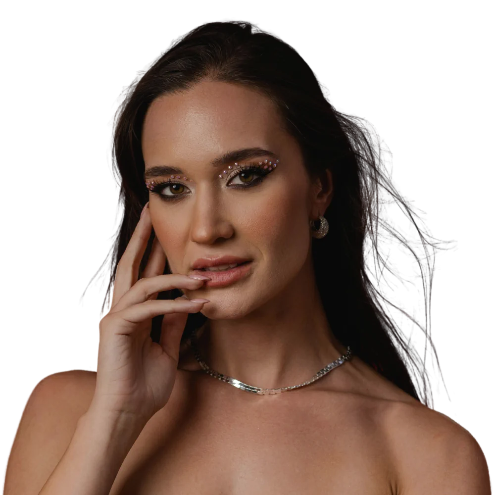 μοντέλο με κοσμήματα